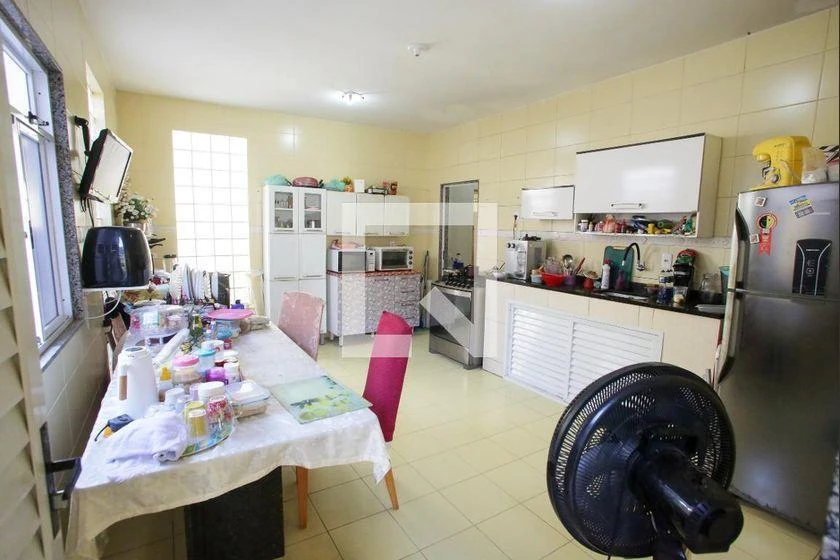 Furnished house with 3 bedrooms and a gas stove kitchen — photo 32