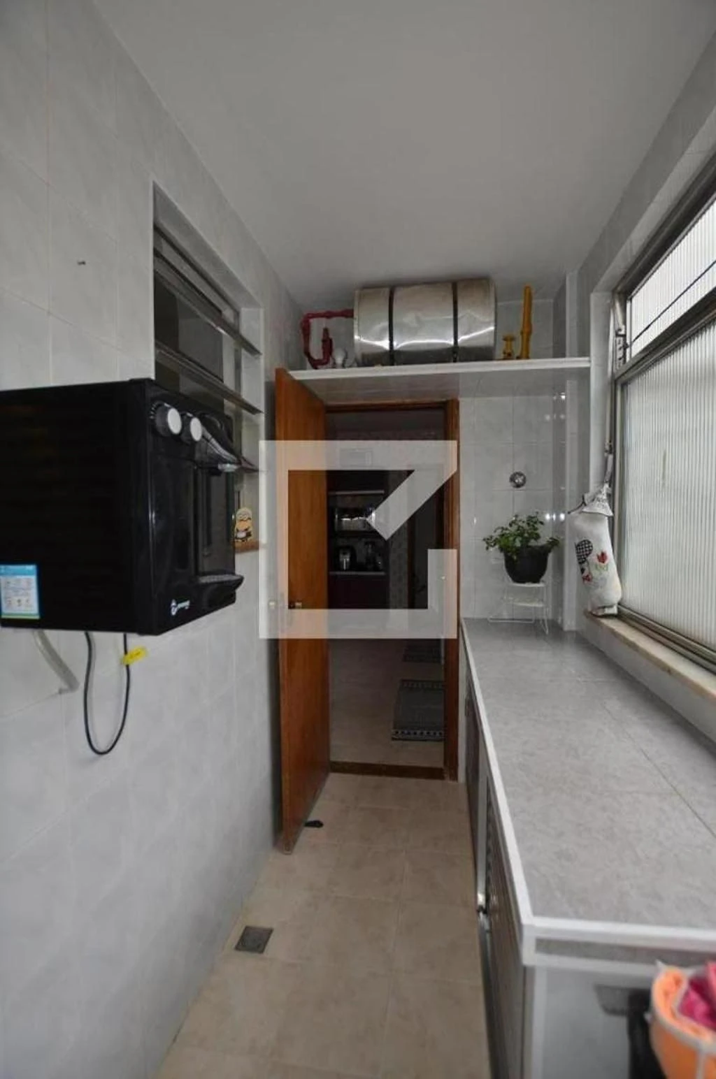 80 m² apartment with a walk-in closet and a home office — photo 26