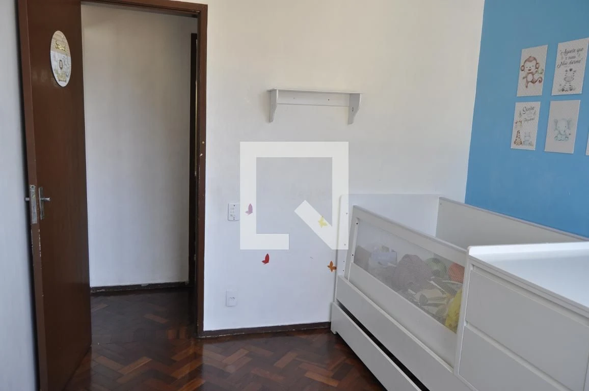 Rental apartment with 2 bedrooms and a private garden — photo 3