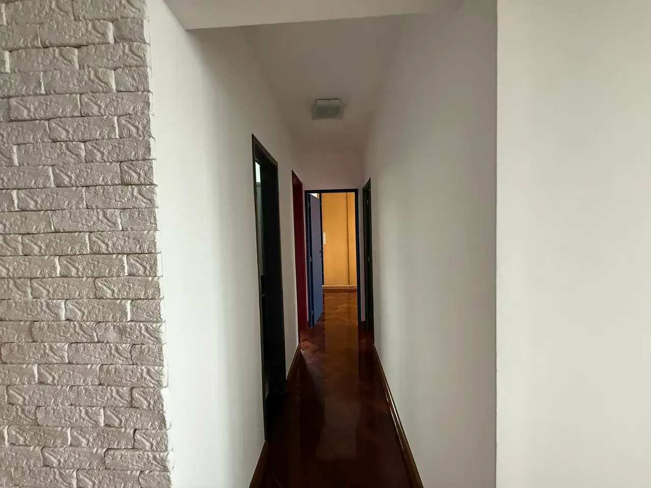 94 m² unfurnished apartment with 3 bedrooms and 2 baths — photo 19