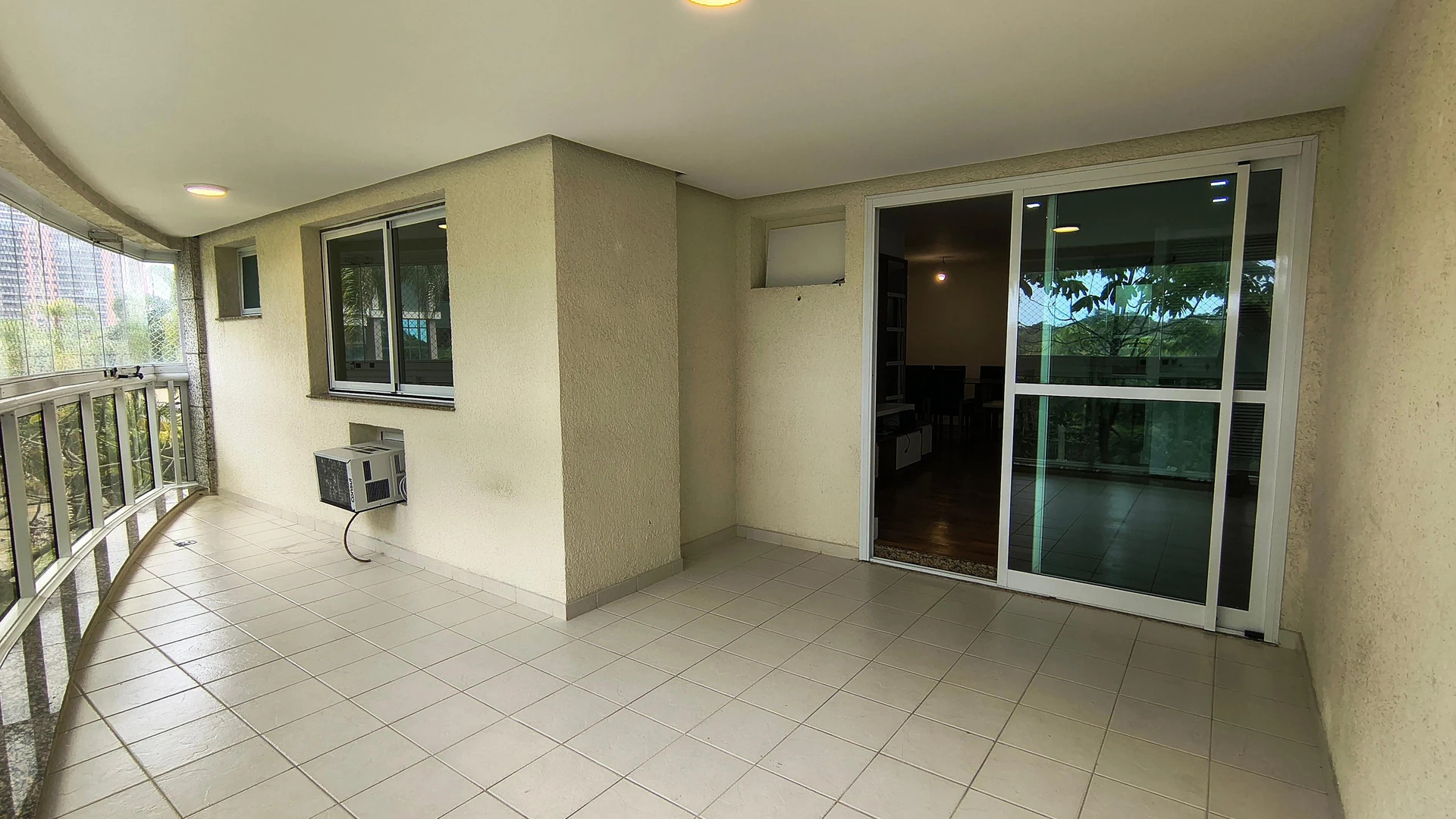 Departamento con balcón cerrado con vidrio en Rio de Janeiro — photo 23