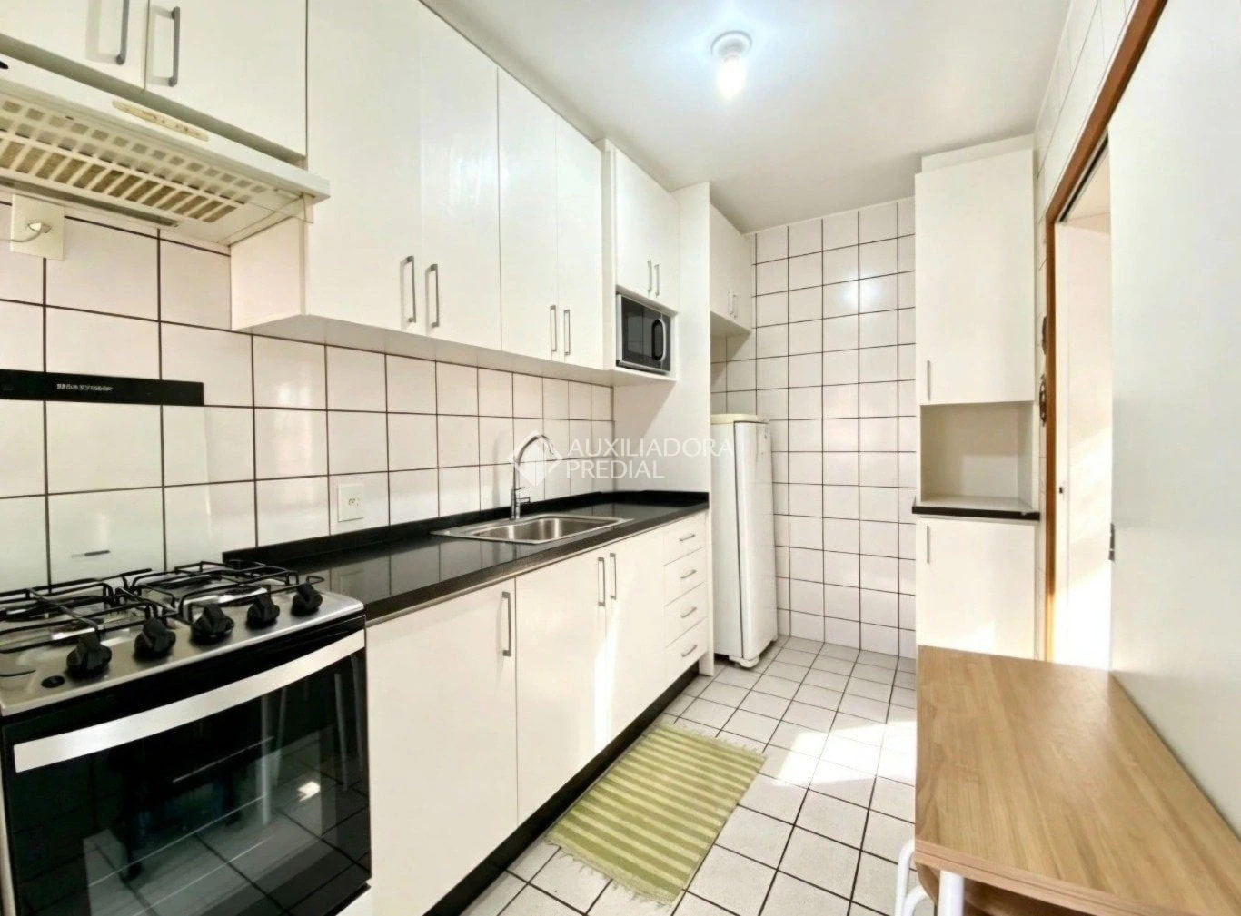 73 m² apartment with 2 bedrooms, balcony and 1 parking — photo 10