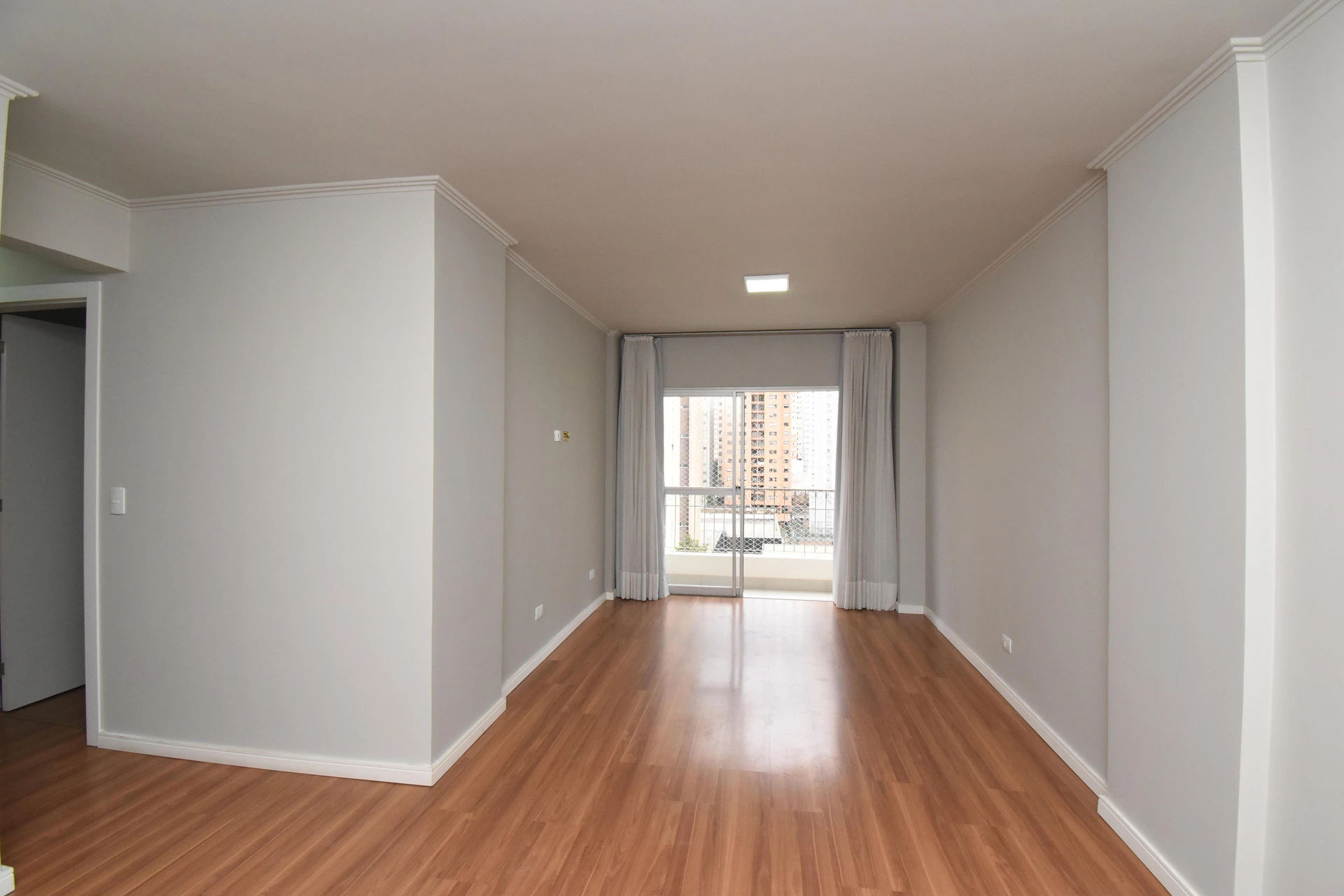Apartamento de 2 quartos em condomínio com academia — photo 15