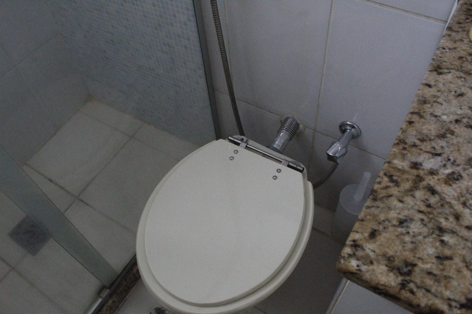 Furnished apartment with 3 bedrooms and 3 bathrooms — photo 35