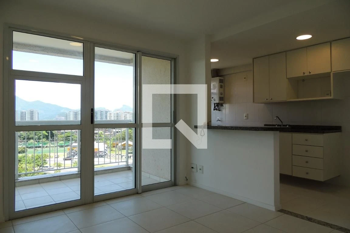 Apartamento com 2 quartos, 2 banheiros e 1 vaga — photo 2