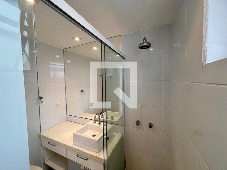 Гардеробная и 2 спальни: квартира 90 м² — photo 19