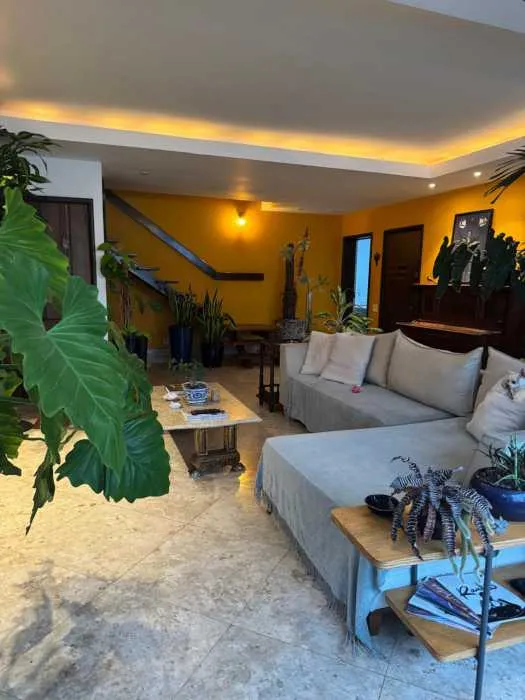 Apartamento de 484 m² com janelas do piso ao teto e banheira — photo 10