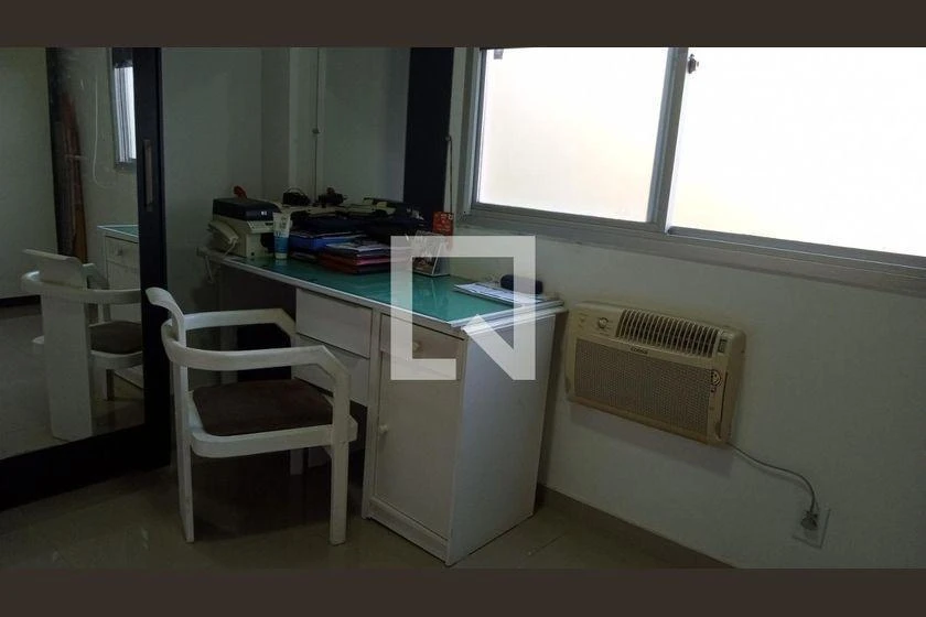 164 m² furnished apartment with 3 bedrooms and 2 parking — photo 15