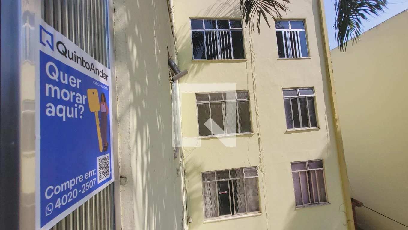 Furnished 2-bedroom apartment with 1 bathroom — photo 36