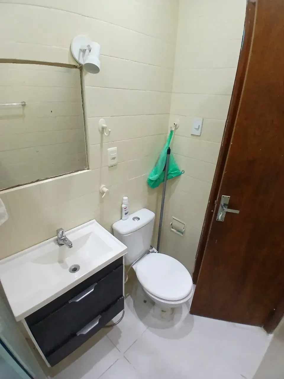 Furnished 1-bedroom apartment with a gas stove — photo 10