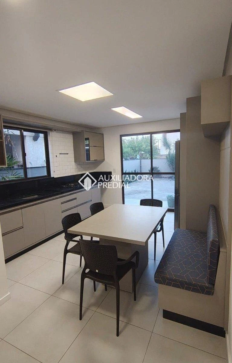 3-bedroom house, 118 m² — photo 3