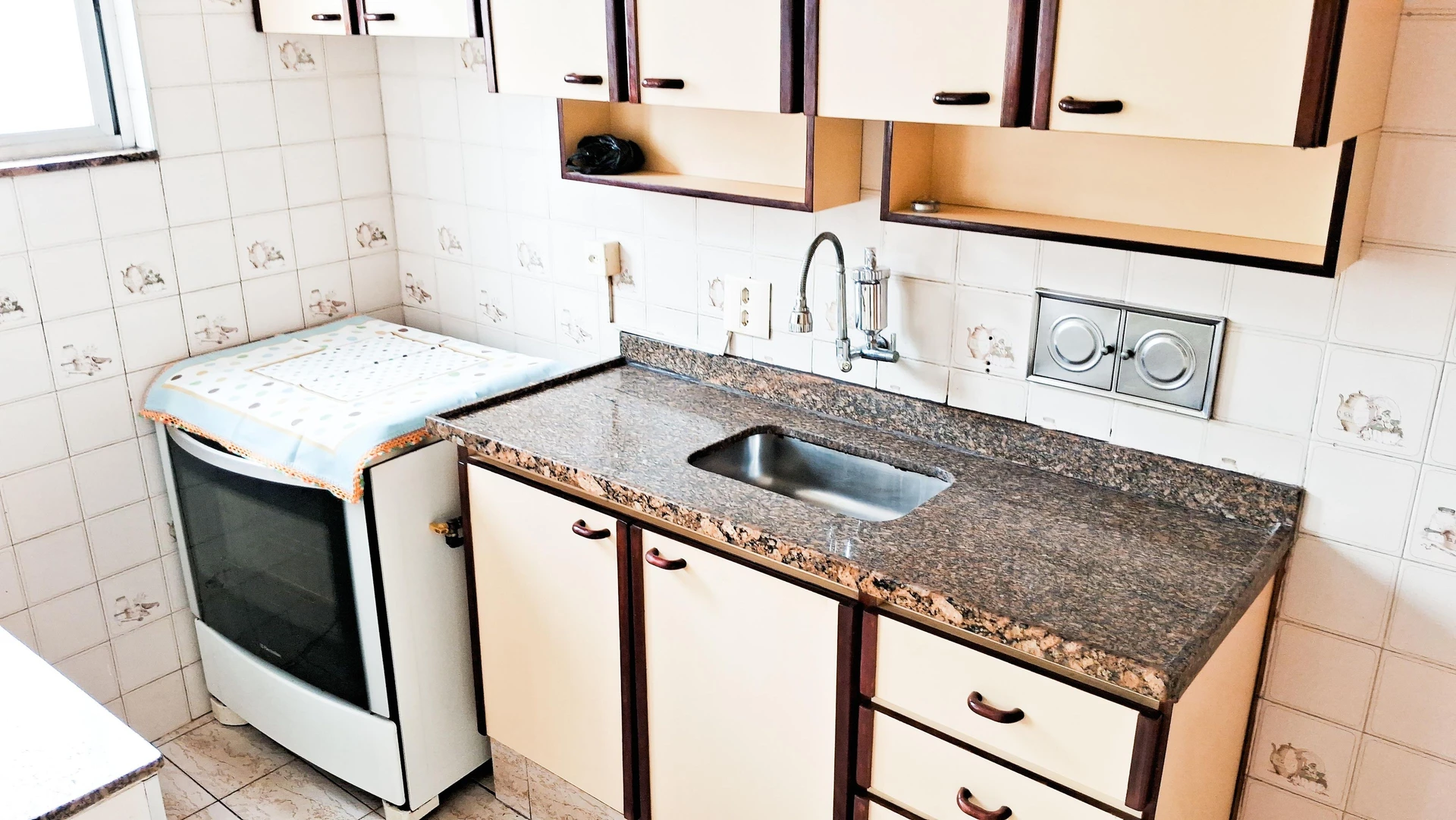 Квартира з 2 спальнями та робочим місцем — photo 11
