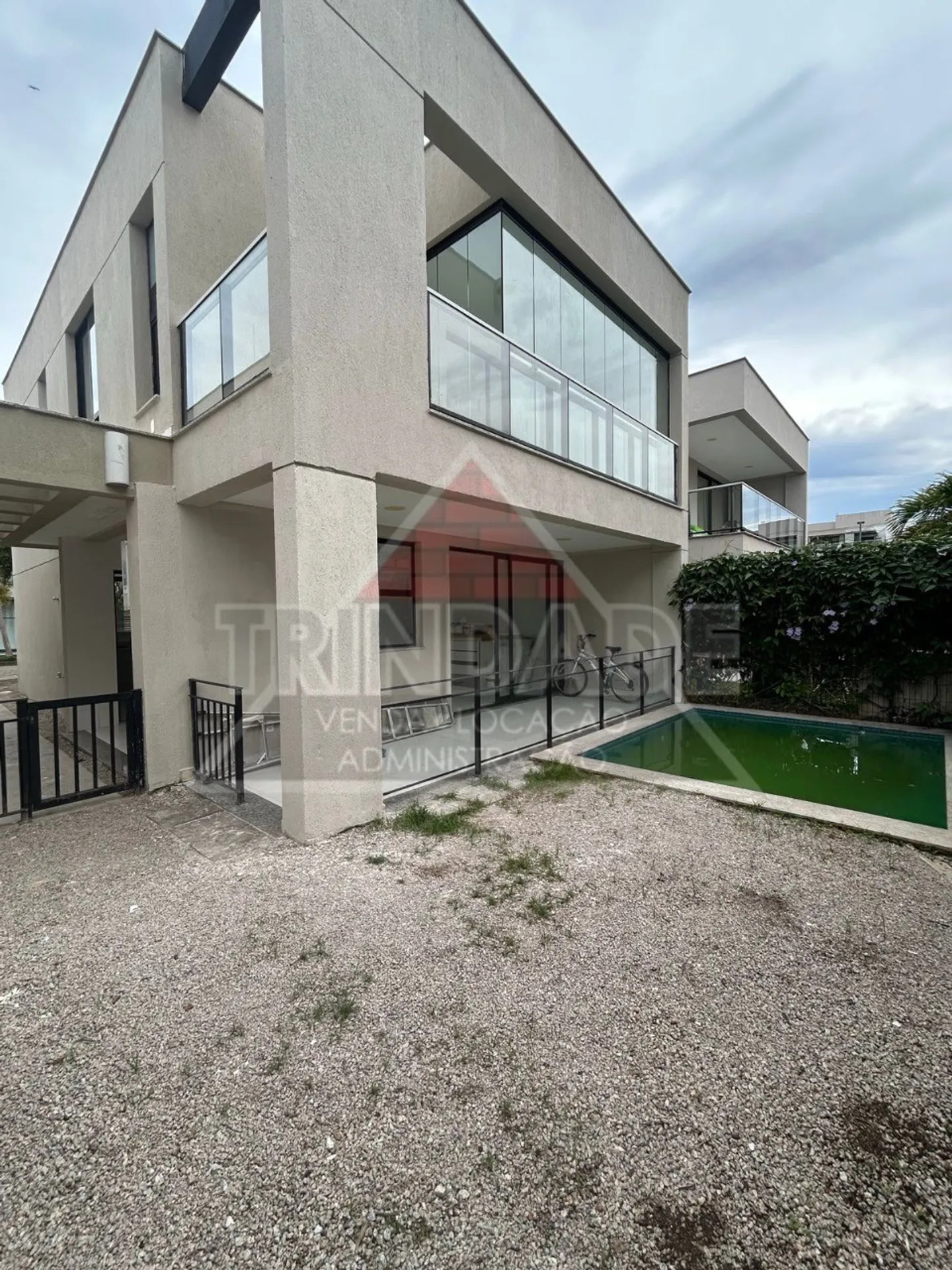 Casa duplex de 3 suítes com cozinha americana e piscina — photo 19
