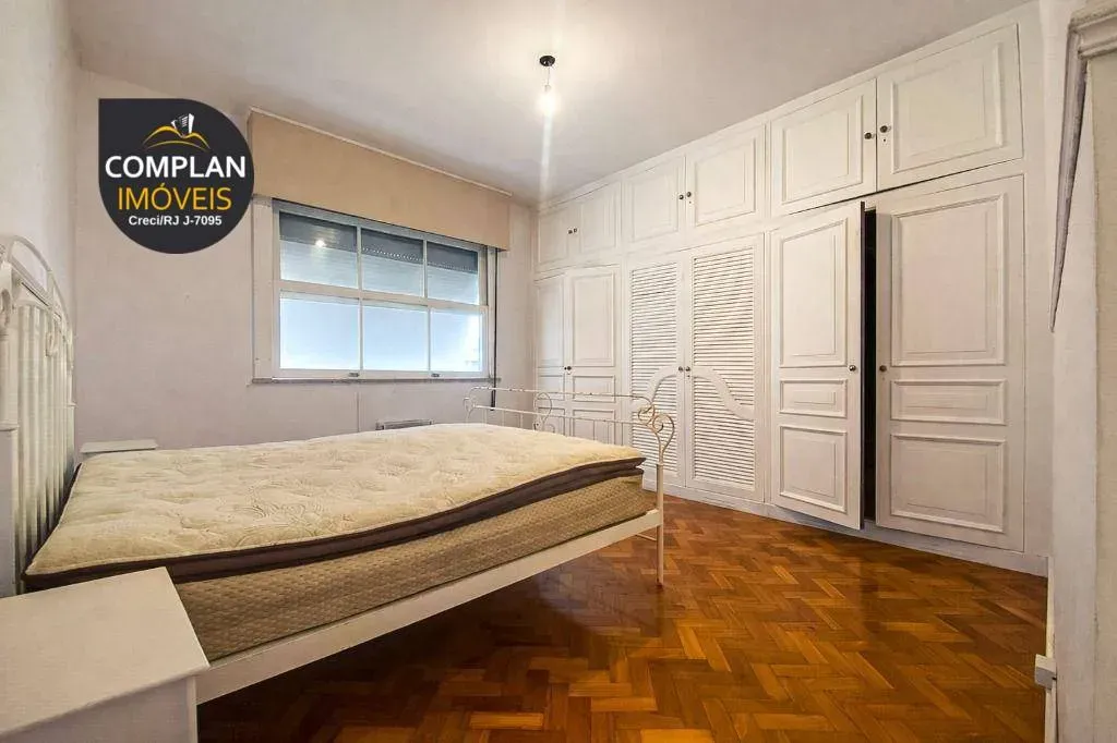 Apartamento com 3 quartos e armários embutidos — photo 22