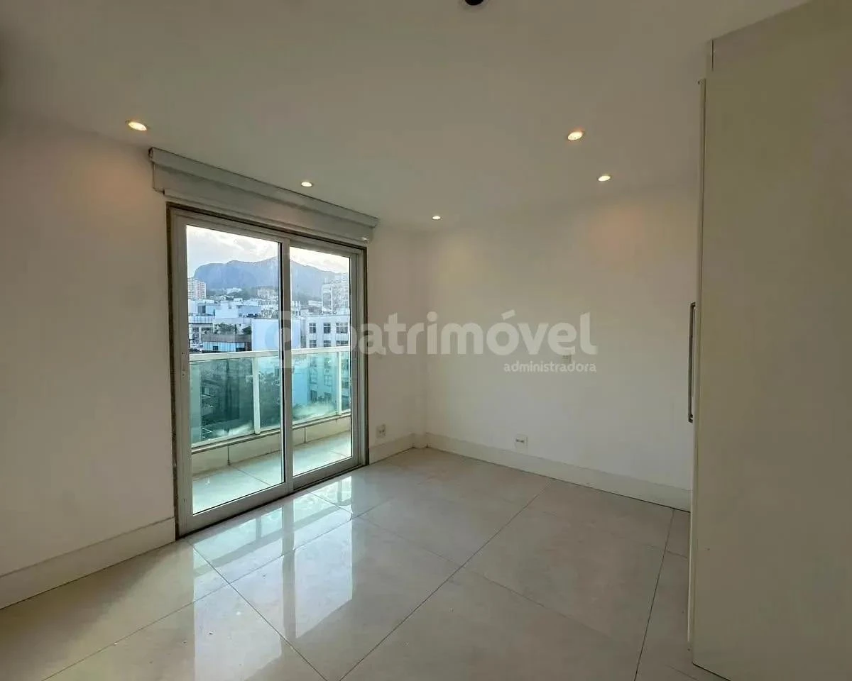 Penthouse with 3 bedrooms and 4 bathrooms plus parking — photo 21