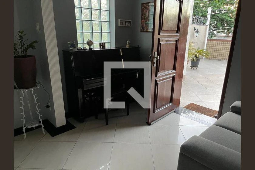 Casa mobiliada com 4 quartos e 350 m² — photo 17