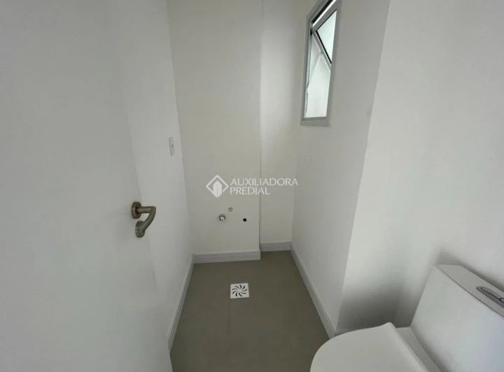 Apartamento de 2 dormitorios con balcón — photo 4