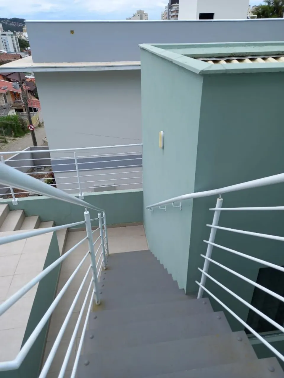 Furnished studio, 28 m², with a mountain view — photo 11