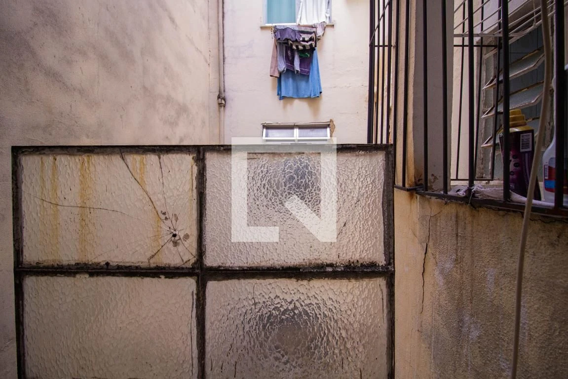 Apartamento mobiliado com 2 dormitórios e 1 banheiro — photo 27