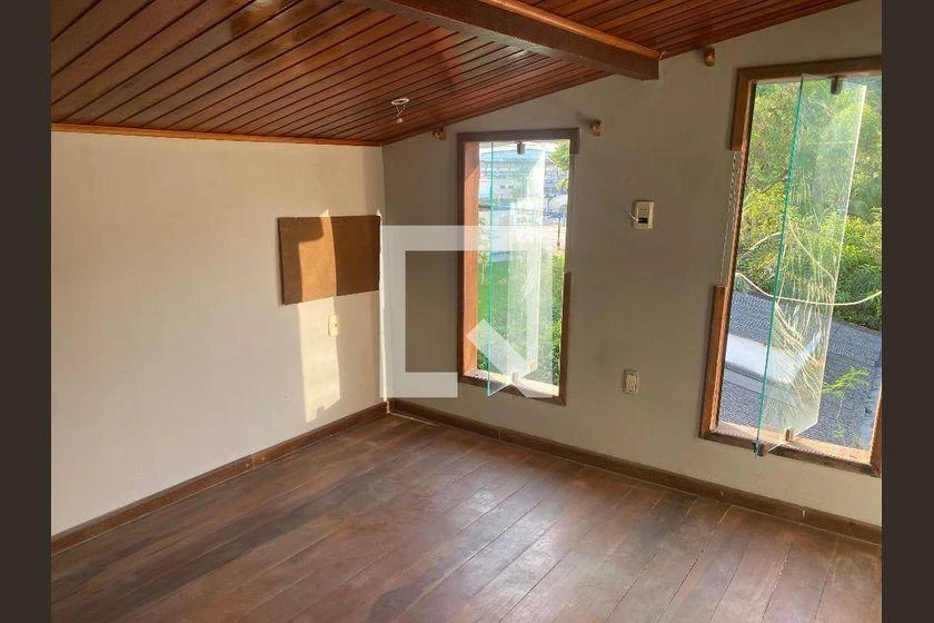 6-bedroom house with a balcony, 220 m² — photo 16