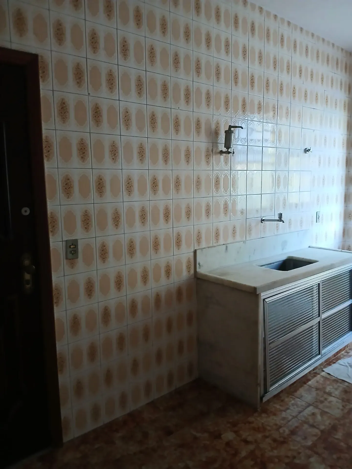 Apartment on the 1st floor with a water view — photo 16