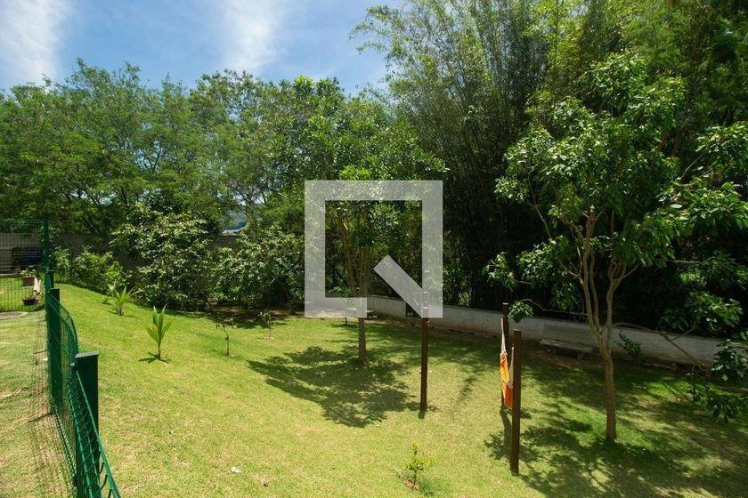 2-bedroom apartment with a mountain view in Rio de Janeiro — photo 43