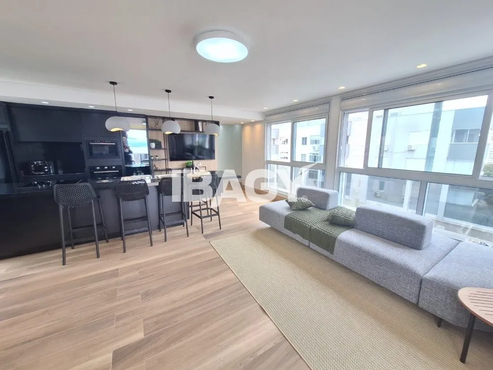 Duplex penthouse furnished with 3 bedrooms and 170 m²