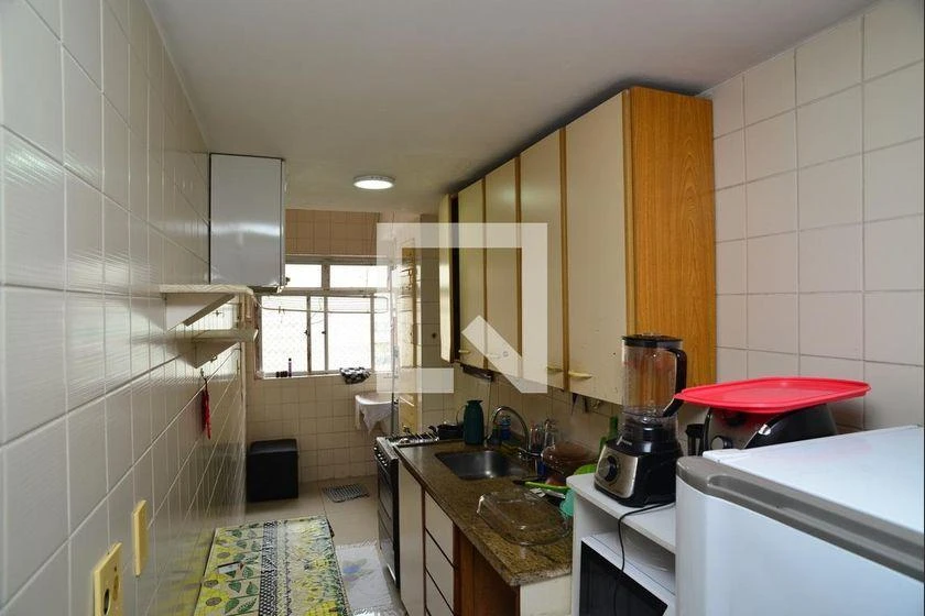 Home office in a 2-bedroom apartment, 70 m² — photo 9