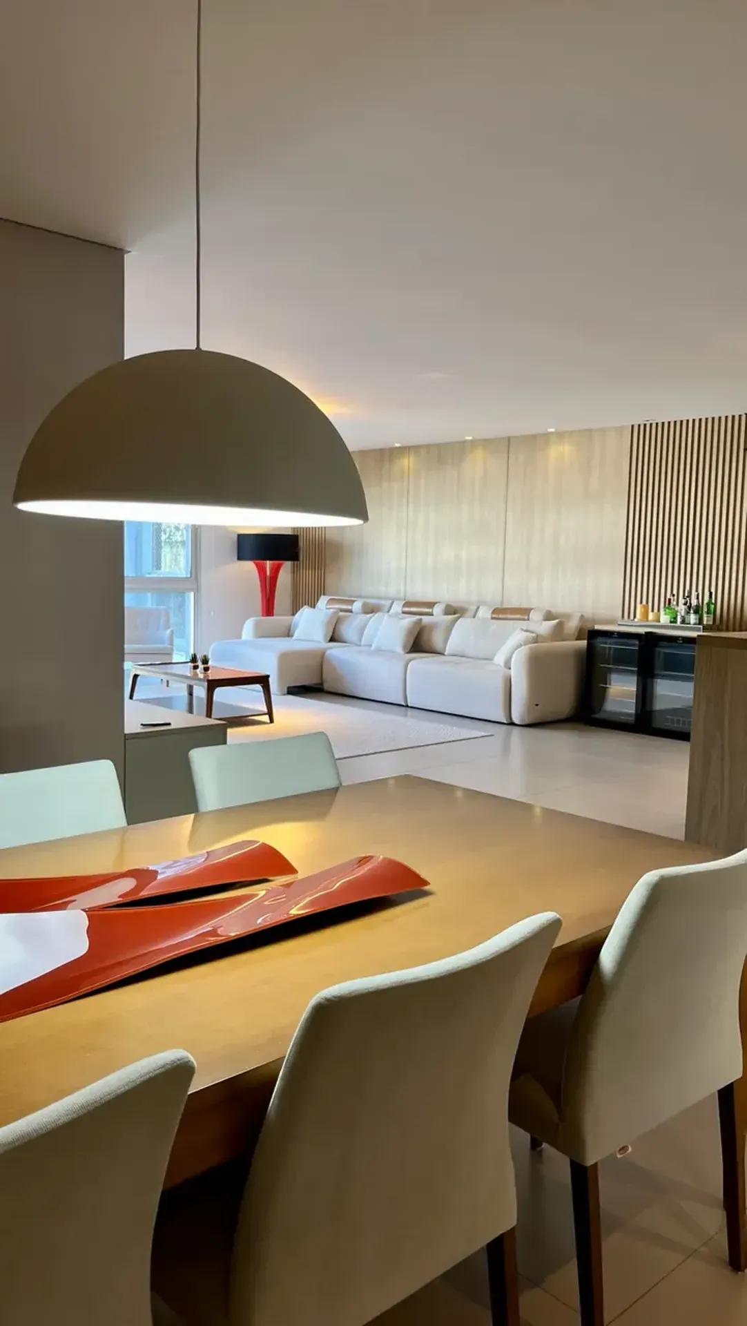 Furnished apartment with 3 en-suite suites — photo 19