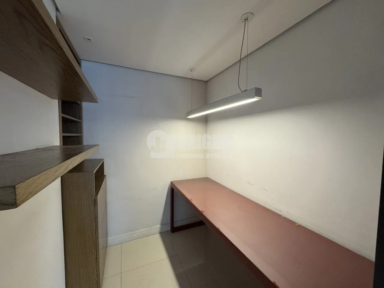Apartamento de 2 habitaciones con balcón acristalado — photo 6