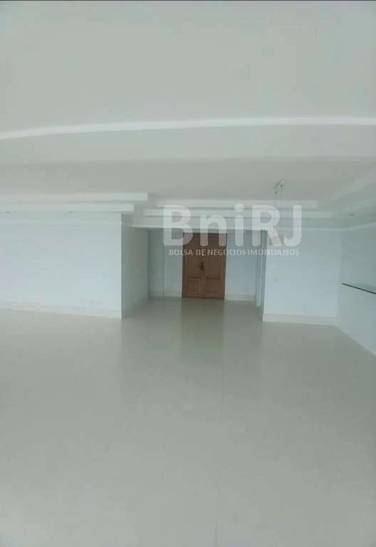 4-bedroom apartment with 2 en-suite baths and a guest WC — photo 26