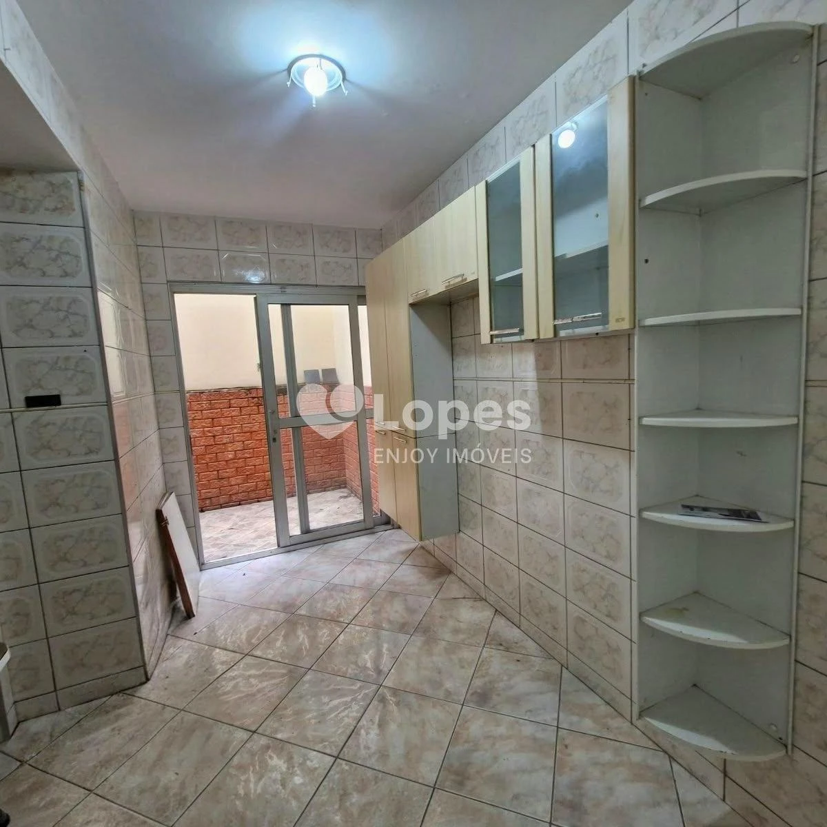 2-bedroom apartment, 1 with its own bathroom, 80 m² — photo 16