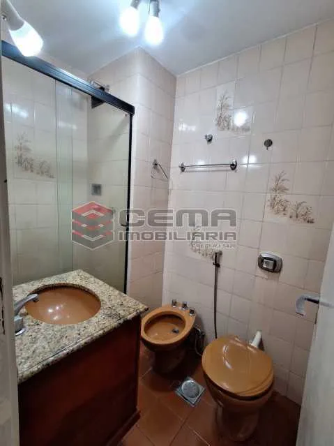 2-bedroom apartment in a building with a gym — photo 5
