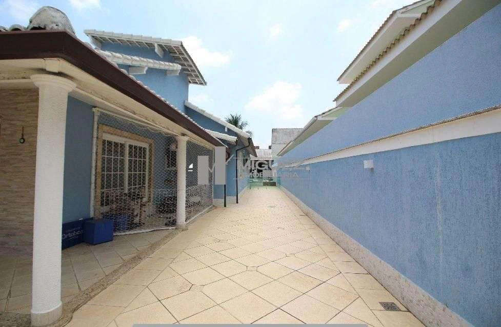 Casa mobiliada com varanda, 3 quartos e piscina — photo 20