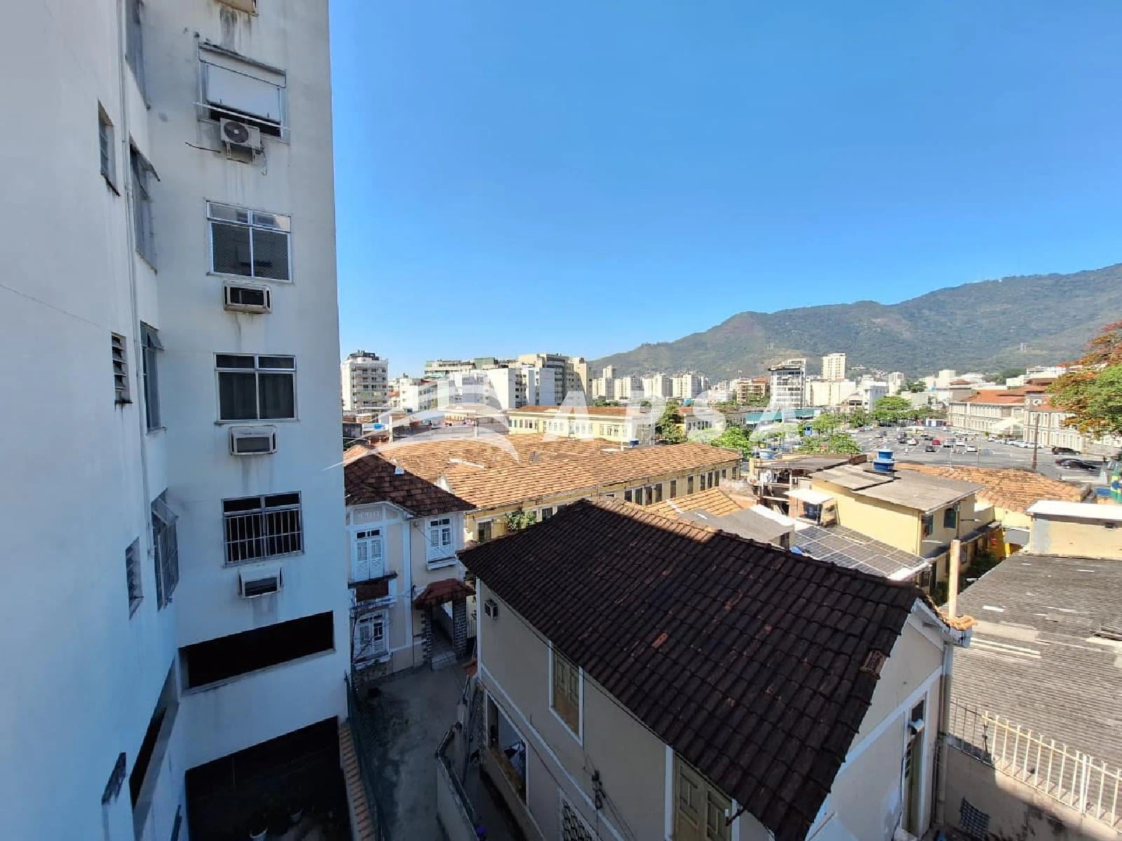Apartamento de 92 m² com 2 quartos e área de lavanderia — photo 26
