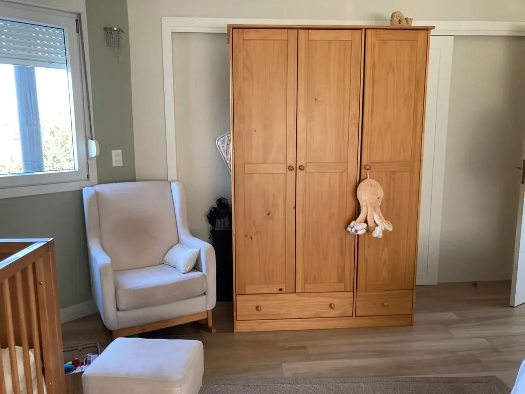 Furnished house with 3 en-suite bedrooms and 4 baths — photo 10