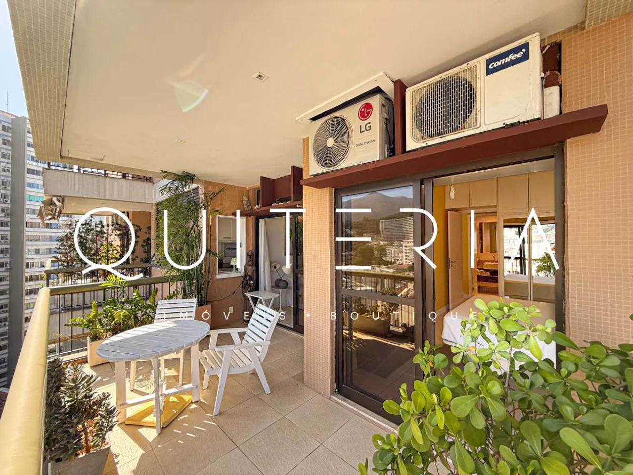 1-bedroom 1-bath apartment with balcony and open-plan kitchen — photo 20