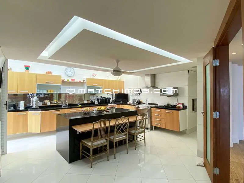 Furnished house with 4 bedrooms and 5 bathrooms, 3 parking — photo 2