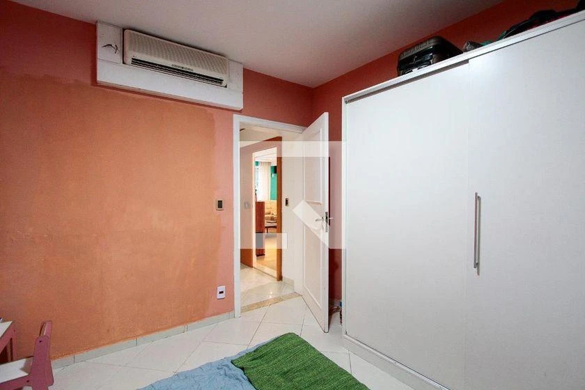 Furnished house with 4 bedrooms and an open-plan kitchen — photo 34