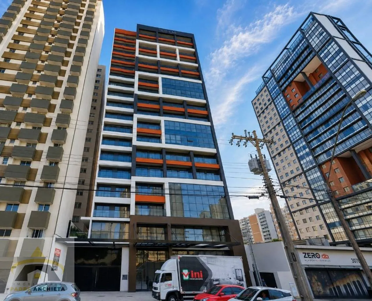 Furnished studio with 1 bedroom and 28 m²