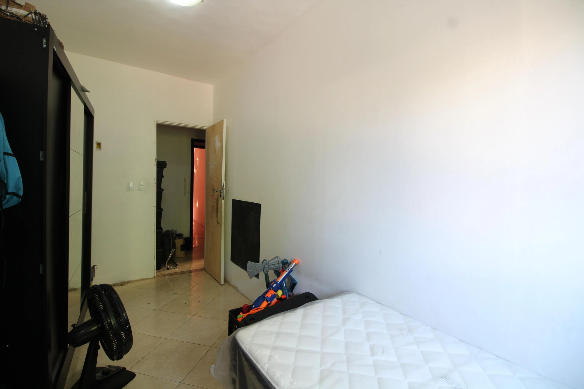 Furnished house with 3 bedrooms, private yard and 1 parking spot — photo 38
