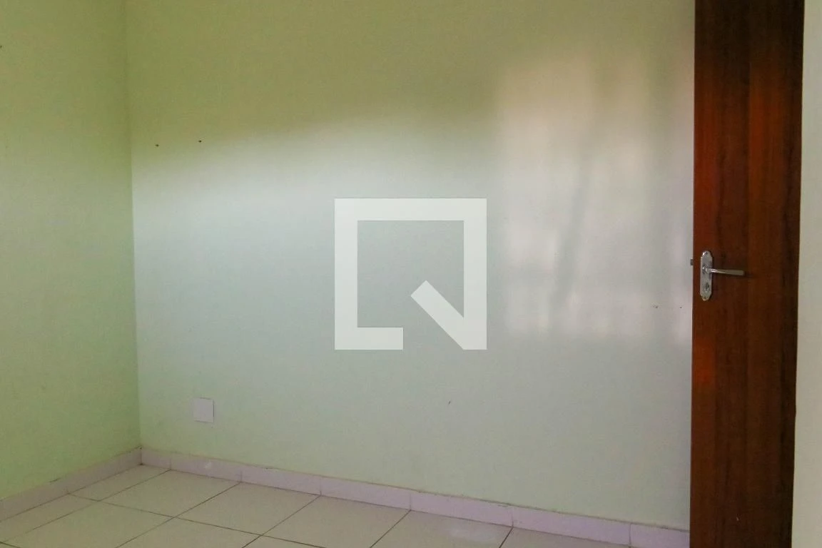 Apartment with 3 bedrooms, balcony and 1 parking spot — photo 12