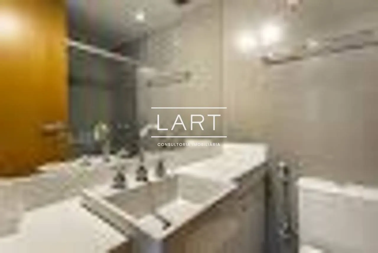 4-bedroom apartment, 2 with their own bathrooms, 193 m² — photo 13