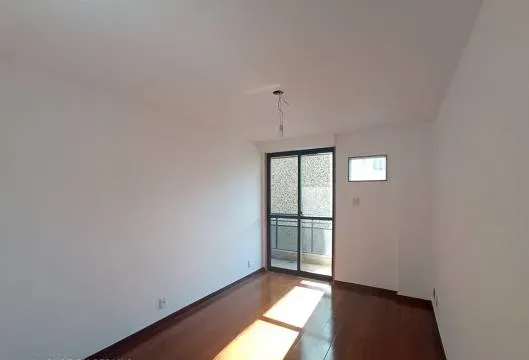Apartment on the 1st floor with a glass-enclosed balcony — photo 15