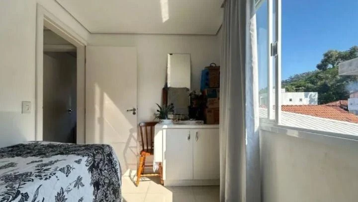 Furnished house, 465 m², with a mountain view — photo 11