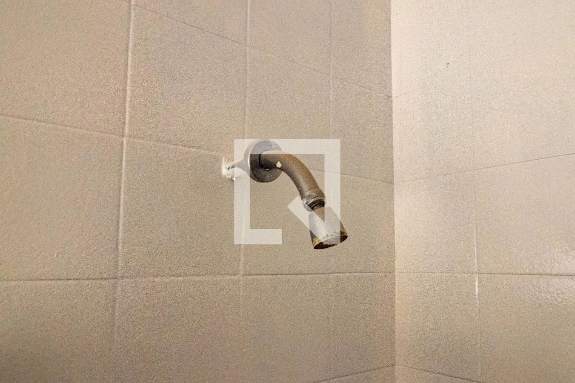 Unfurnished 2-bedroom apartment with air conditioning — photo 31