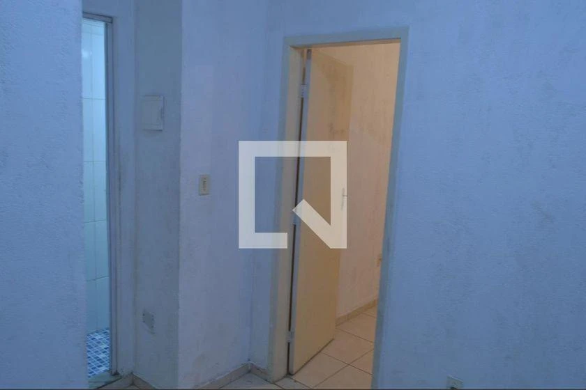 Apartamento de 1 quarto de 22 m² com área de lavanderia — photo 6