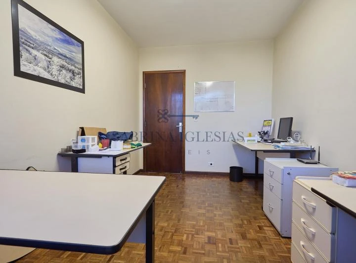 Unfurnished house with 6 bedrooms, 3 baths and 138 m² — photo 5