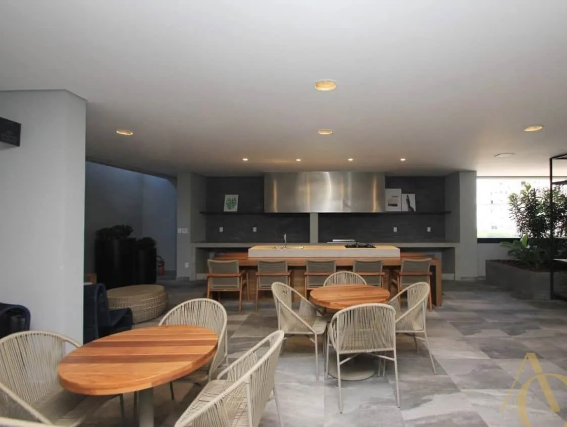 Furnished studio with integrated kitchen and 1 bathroom — photo 17