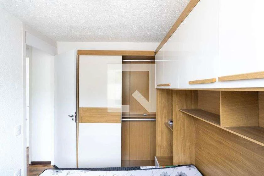 Furnished apartment with 2 bedrooms and an open-plan kitchen — photo 12